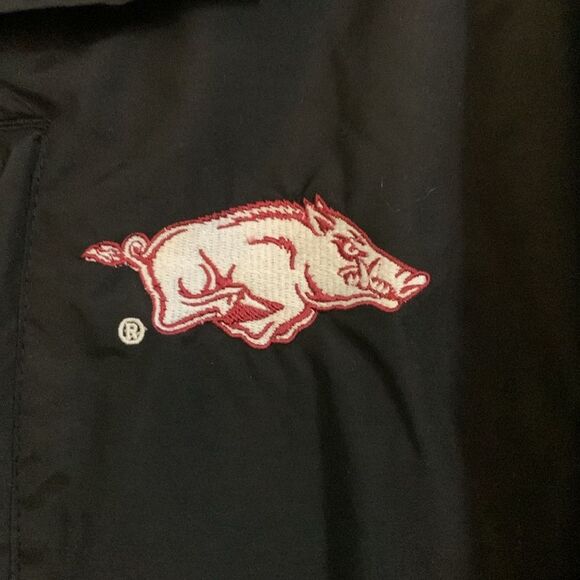 Logo Athletic Arkansas Razorbacks Fleece Red And Black Jacket Size XL - Picture 2 of 4